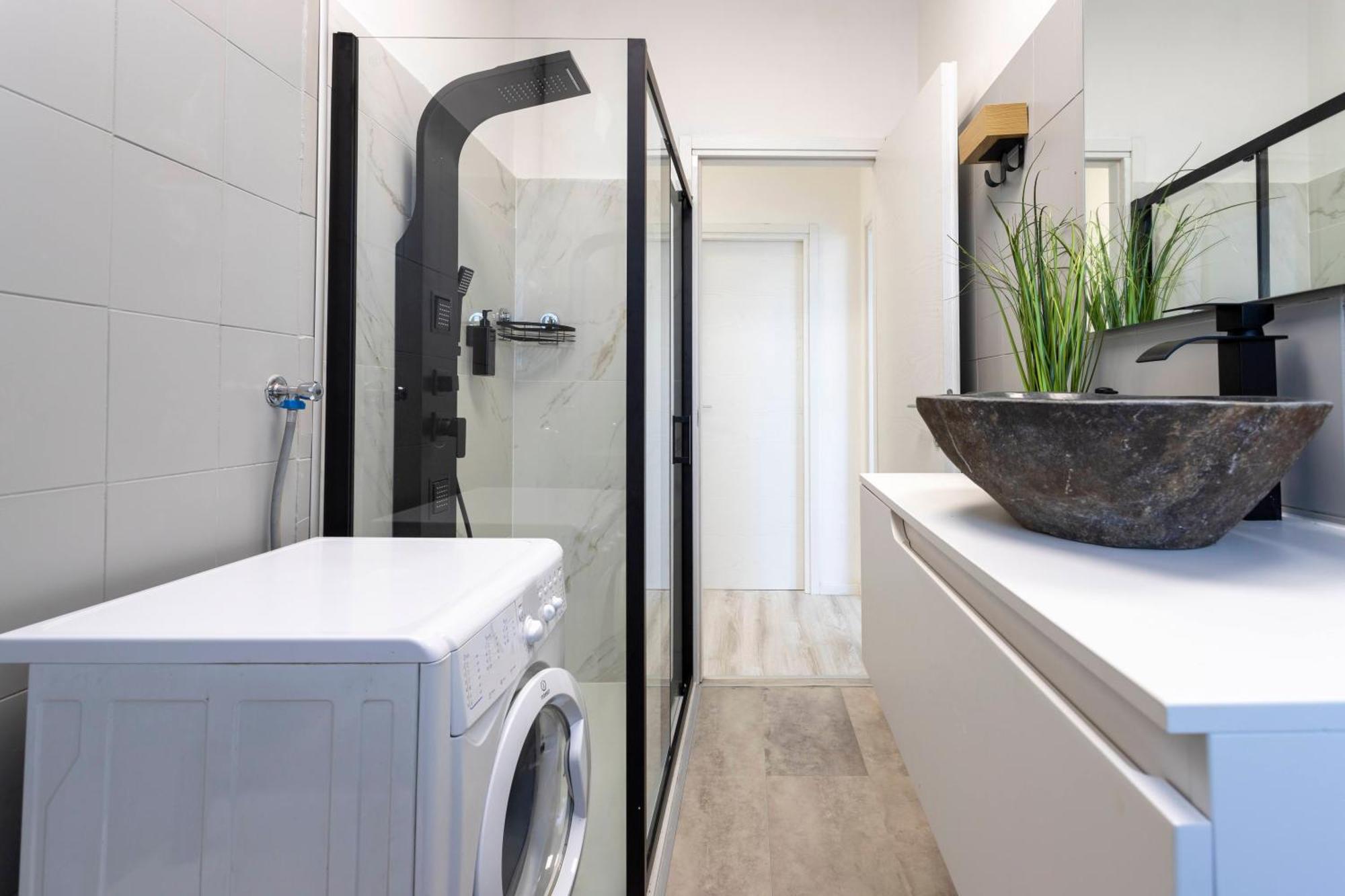 Mountain View Apartment Новара Екстер'єр фото